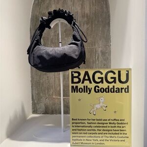 NWT Authentic BAGGU X Molly Goddard Mini Ruffle Crescent Bag Black SOLD OUT
